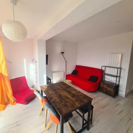 Beau T2 Avec Parking 300m * Saint-Cyprien (Pyrenees-Orientales)