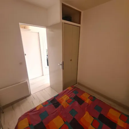 Beau T2 Avec Parking 300m Apartment