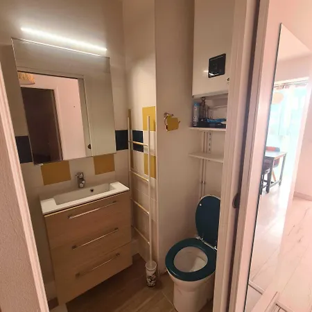 Beau T2 Avec Parking 300m Apartament
