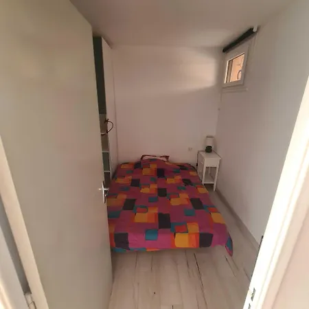 Beau T2 Avec Parking 300m Apartament